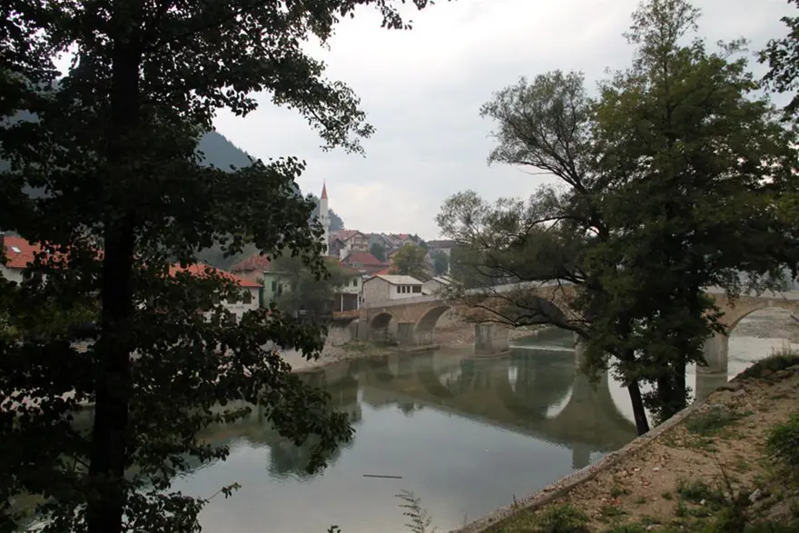 Bosna hâlâ savaşı yaşıyor 1