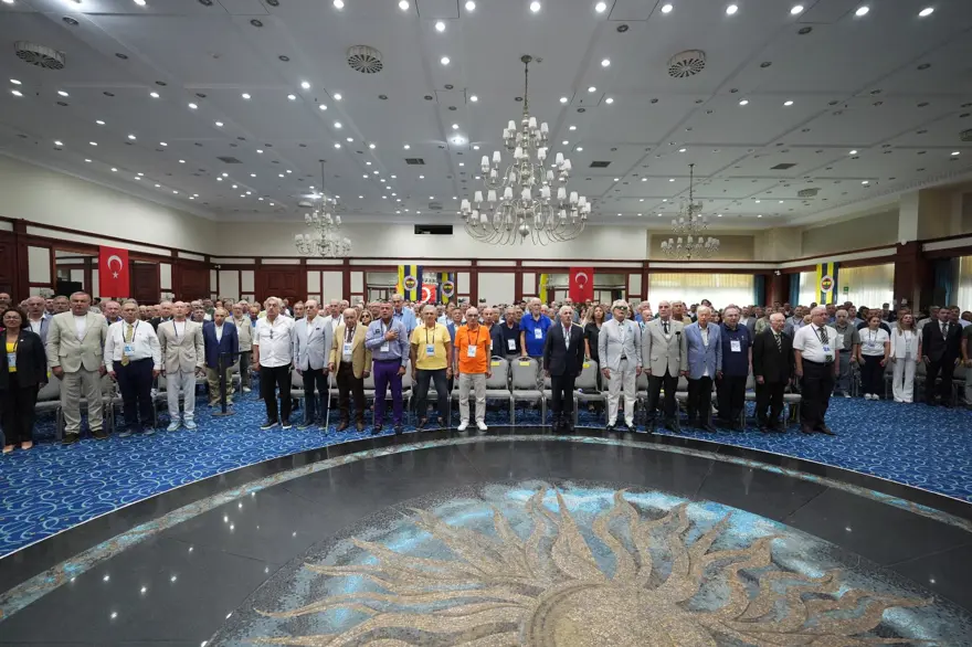 Fenerbahçe Kulübü Yüksek Divan Kurulu toplantısı başladı: Ali Koç ve Aziz Yıldırım bir arada! 6 Fenerbahçe Kulübü Yüksek Divan Kurulu toplantısı başladı: Ali Koç ve Aziz Yıldırım bir arada! 6