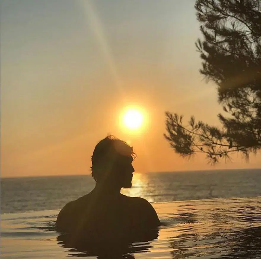 Serenay Sarıkaya: Yaz bitmedi bitemez (Ünlü isimlerin tatil paylaşımları) 34