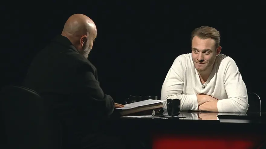 Empati'nin konuğu Kerem Bürsin: Aşırı demode bir aşığım 7