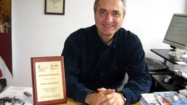 Türk bilim adamına büyük ödül