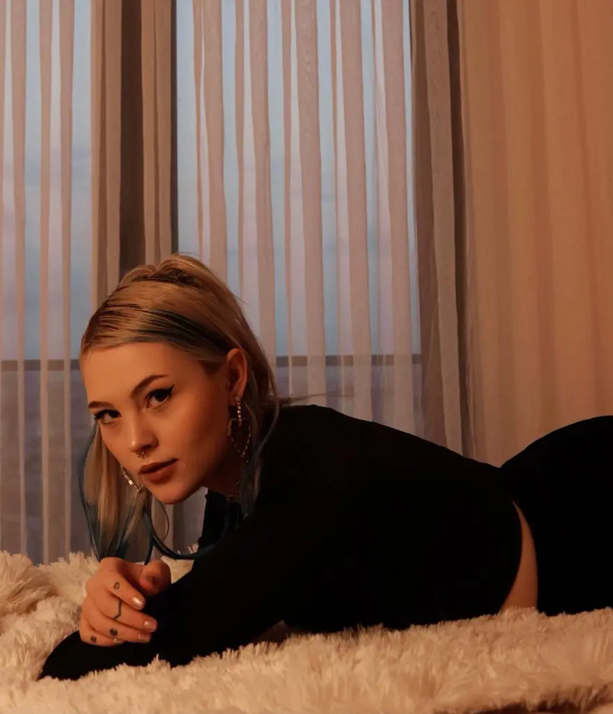 TikTok'un en çok takip edilen fenomenleri Nursema Altuntaş, Ceren Yaldız ve Yeliz Korkmaz konuştu, ntv,röportaj 2