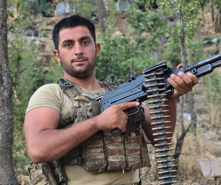 Şehitlerin yarım kalan öyküleri: Türkiye şehitlerini uğurladı 5