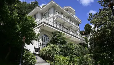 Boğazın en pahalılarından: Beyaz Köşk 950 milyon liraya satışta