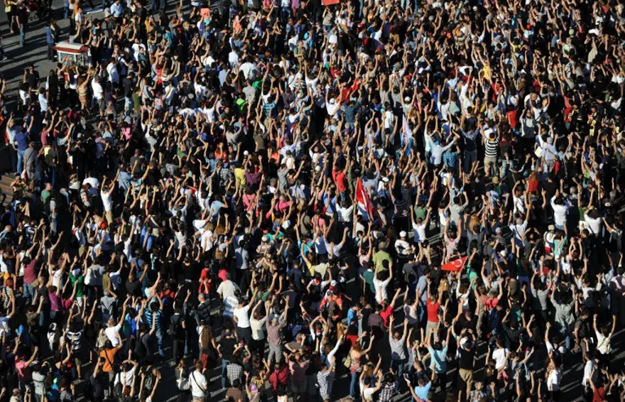 Taksim'de gerginlik 50