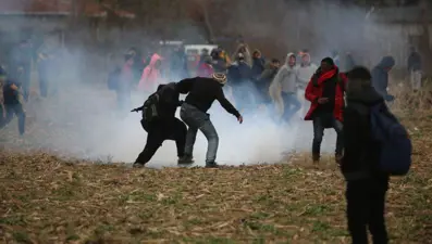 Yaralı mülteci sayısı 2 bini geçti (Sığınmacılar Avrupa kapısında)