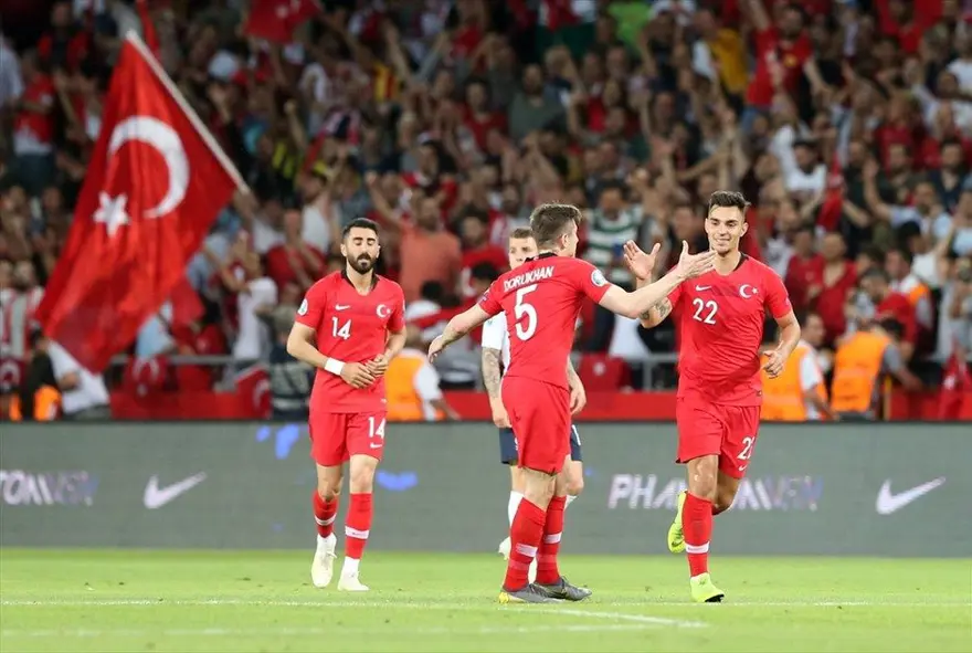 "TÜRKİYE'DEN FRANSA'YA TOKAT" 2