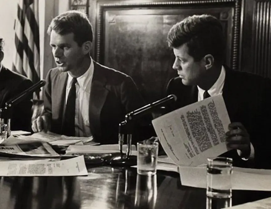 Kennedy'nin 50 yıldır kayıp eşyaları bulundu 6