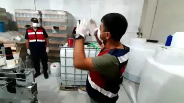 Tonlarca sahte içki, 'dezenfektan' yazısıyla il değiştirdi