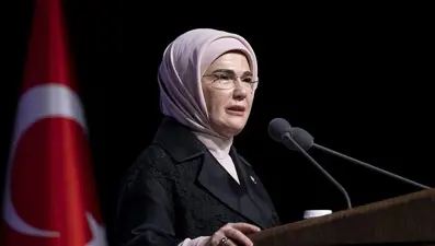 Emine Erdoğan'dan elektronik sigara uyarısı