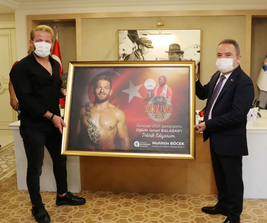 Survivor 2021 şampiyonu İsmail Balaban Antalya'da 1