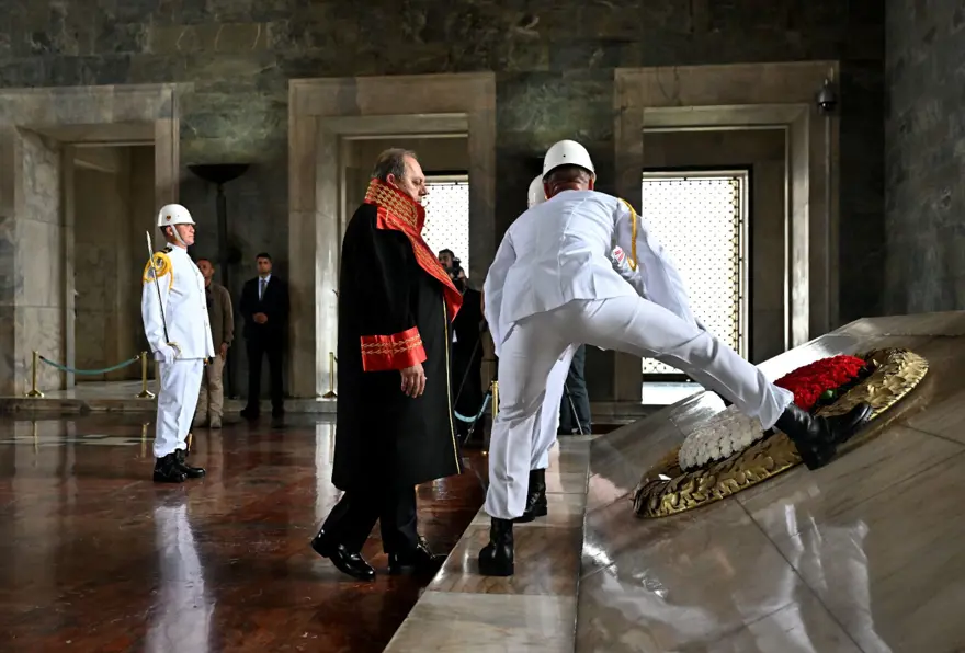 Yargıtay üyelerinden adli yılın açılışı öncesi Anıtkabir'e ziyaret 10