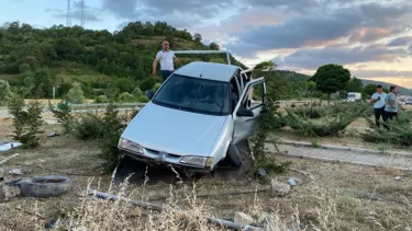 Samsun'da 2 otomobil çarpıştı: 2'si ağır 9 yaralı