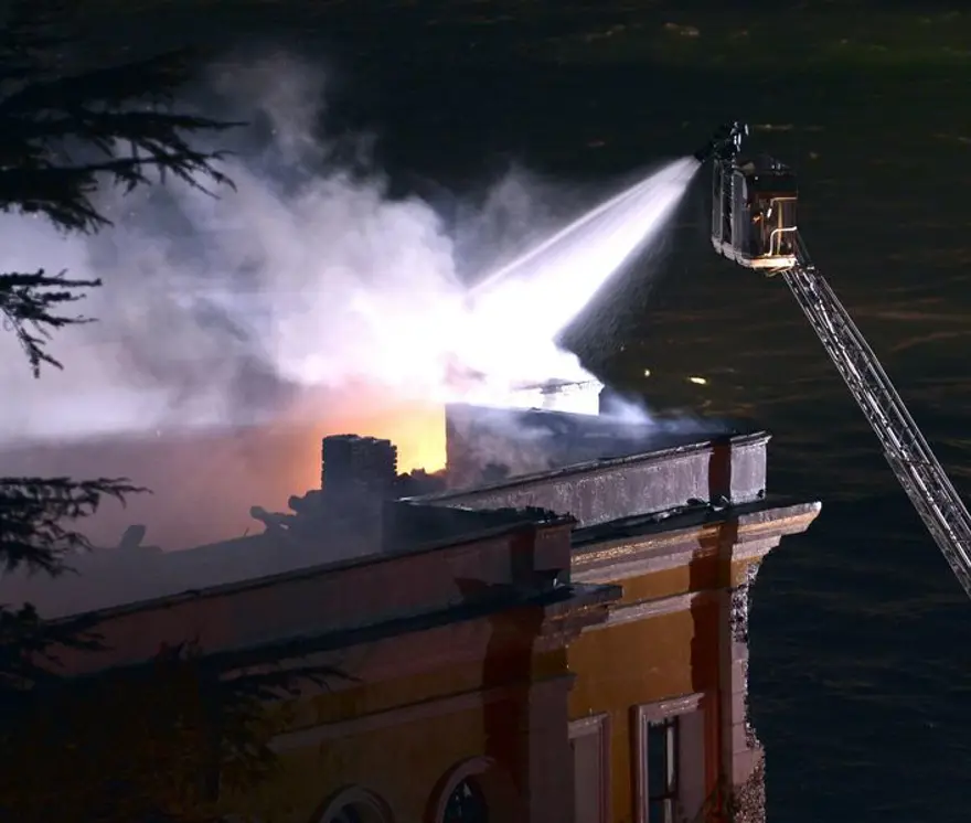 Galatasaray Üniversitesi'nde yangın 29