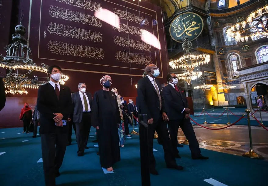 Büyükelçilere Ayasofya turu 3 Büyükelçilere Ayasofya turu 3