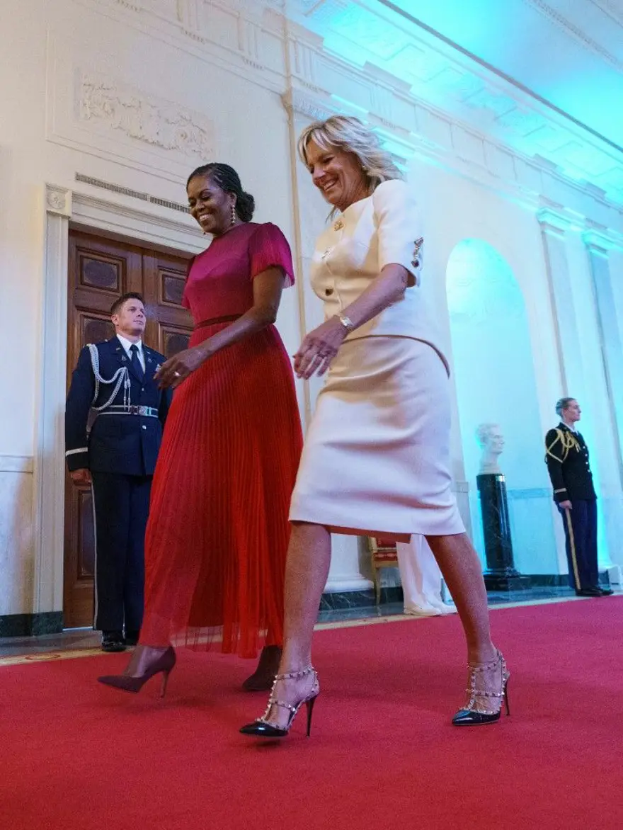 Barack Obama ve Michelle Obama'nın resmi portreleri Beyaz Saray'da 8