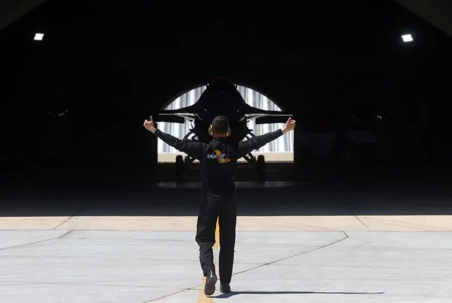 SOLOTÜRK İzmit semalarında! SOLOTÜRK18 Mart saygı uçuşu takvimi | SOLOTÜRK 18 Mart Çanakkale Zaferi uçuşları saat kaçta? 2