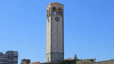 Elbasan'daki saat kulesi zamana tanıklık ediyor