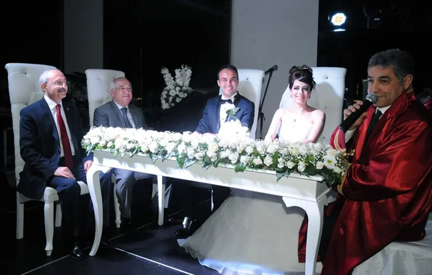 İktidar ile muhalefet aynı düğünde 3
