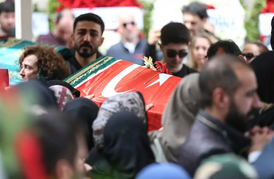 ŞampiyonBerkin ve hocaların hocası babasına gözyaşlarıyla veda 2