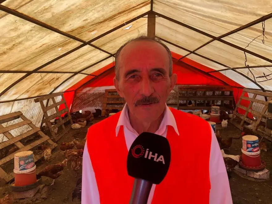 HEM ÜRETİCİ HEM TAVUKLAR MUTLU 3 HEM ÜRETİCİ HEM TAVUKLAR MUTLU 3