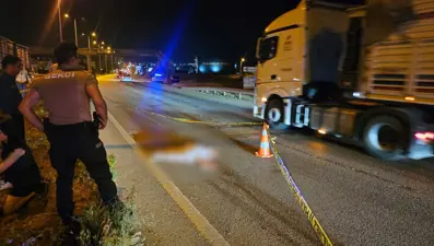 83 yaşındaki kadına çarpıp kaçtı: 200 metre sürüklendi