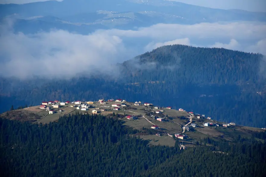 gümüşhane, gümüşhane yaylaları, kadırga yaylası, karakaya yaylası , beytarla-komanyurt yaylaları 