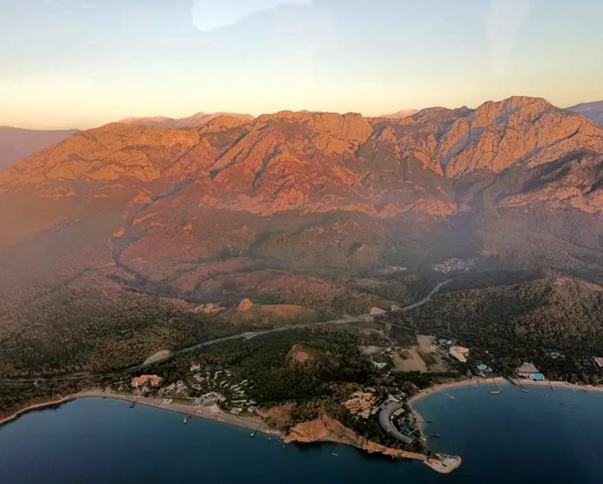 "ANTALYA'NIN ORMANLIK ALANI YÜZDE 56" 4 "ANTALYA'NIN ORMANLIK ALANI YÜZDE 56" 4