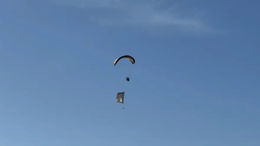 6 buçuk kilometrelik Ata'ya saygı zinciri 9