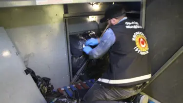 Kapıkule’de yolcu otobüsünde kaçakçılık operasyonu