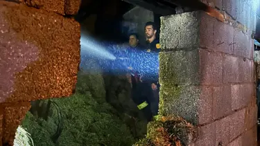 Van'da samanlık yangını