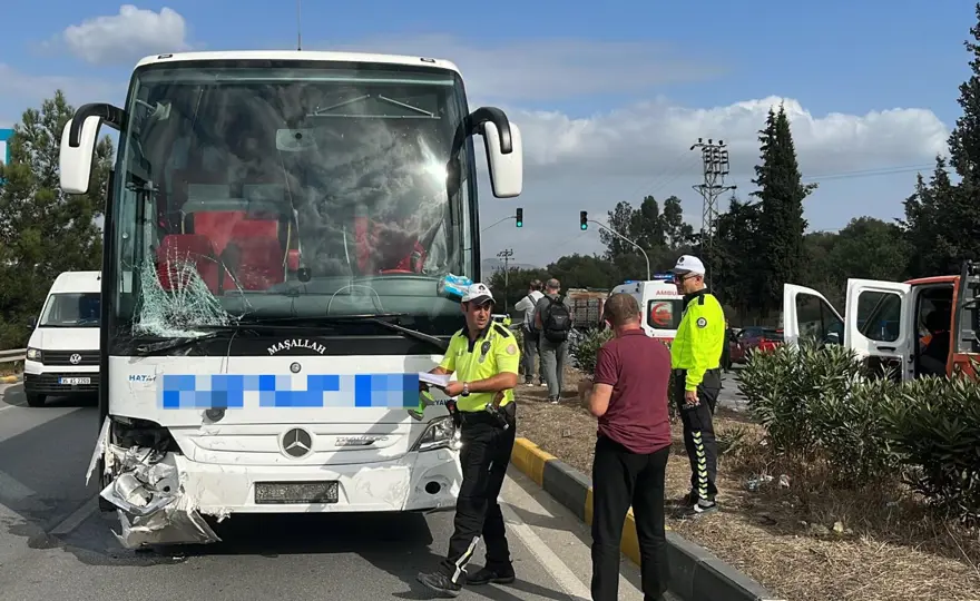 Muğla'da feci kaza: 1 ölü, 3 yaralı 
