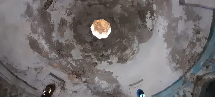 500 yıllıkDeva Hamamı talan edildi 4