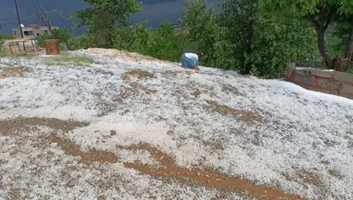 Diyarbakır’da dolu yağışı