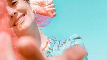 Bergüzar Korel tiyatro sahnesine çıkıyor (Oyun programı)