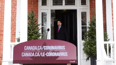 Kanada Başbakanı Trudeau evindeki karantinadan çıktı