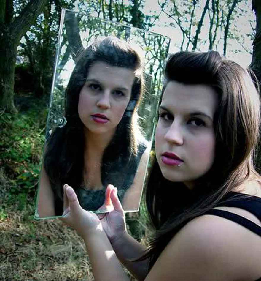 Spektrofobi: Ayna korkusu 17 Spektrofobi: Ayna korkusu 17