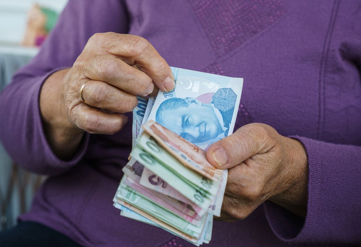 Emekliye bayram ikramiyesinde tarih belli oldu