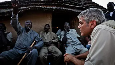 Clooney gizlice Sudan'a girdi, belgesel çekti
