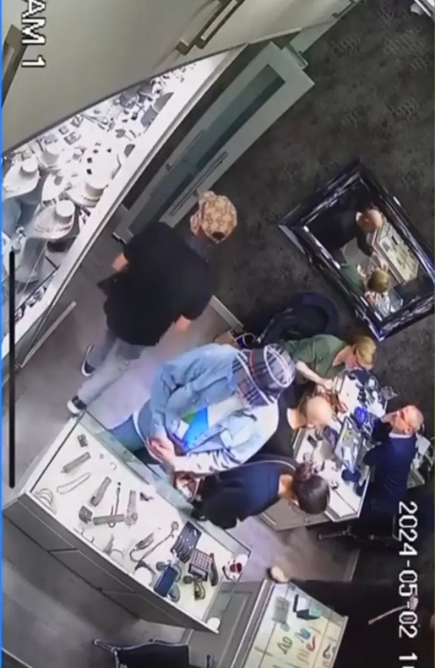 Nişantaşı’nda 500 bin liralık hırsızlık 2 Nişantaşı’nda 500 bin liralık hırsızlık 2