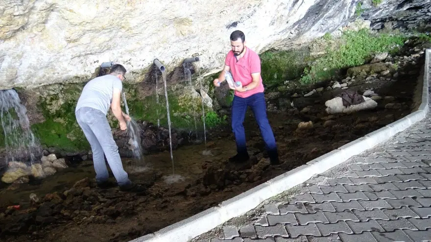 Kervanların konakladığı Kayaönü Mağarası ilgi görüyor 6 Kervanların konakladığı Kayaönü Mağarası ilgi görüyor 6