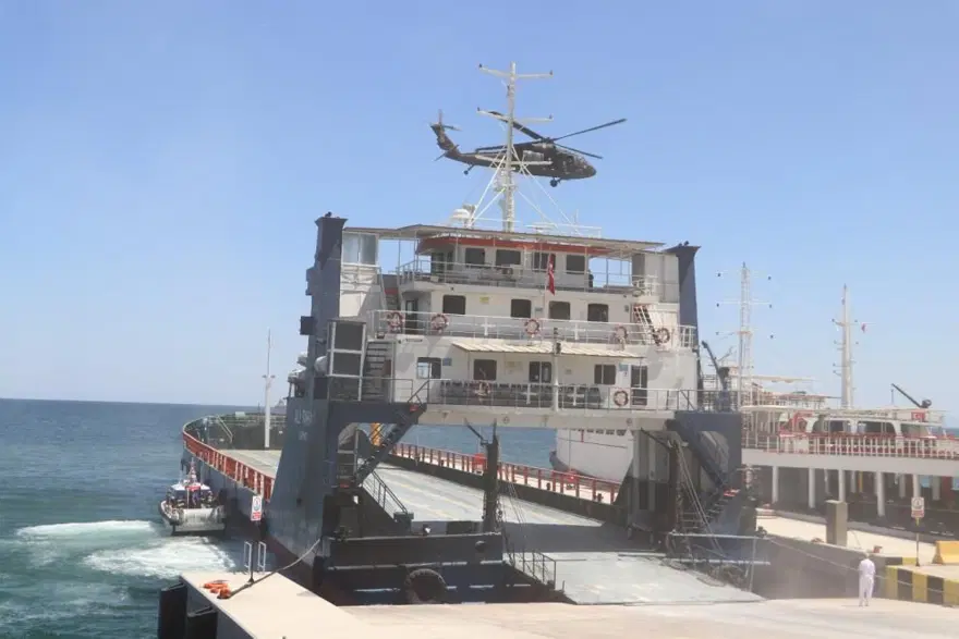 Tekirdağ'da nefes kesen anlar: Gemiye indiler 1