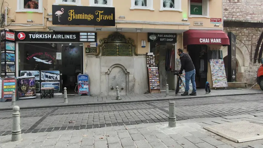 İstanbul'da 250 yıllık tarihi çeşmenin üzerine bina diktiler 
