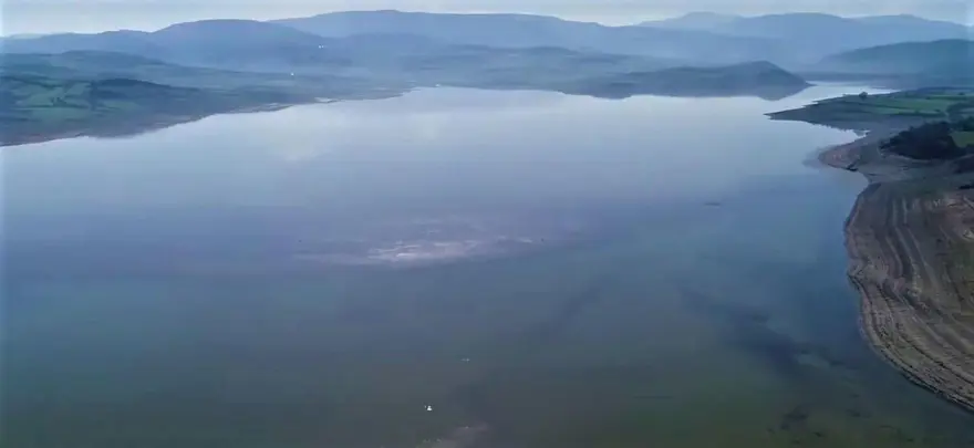 İkizcetepeler Barajı'nda su seviyesi düştü, köy kalıntıları ortaya çıktı 1