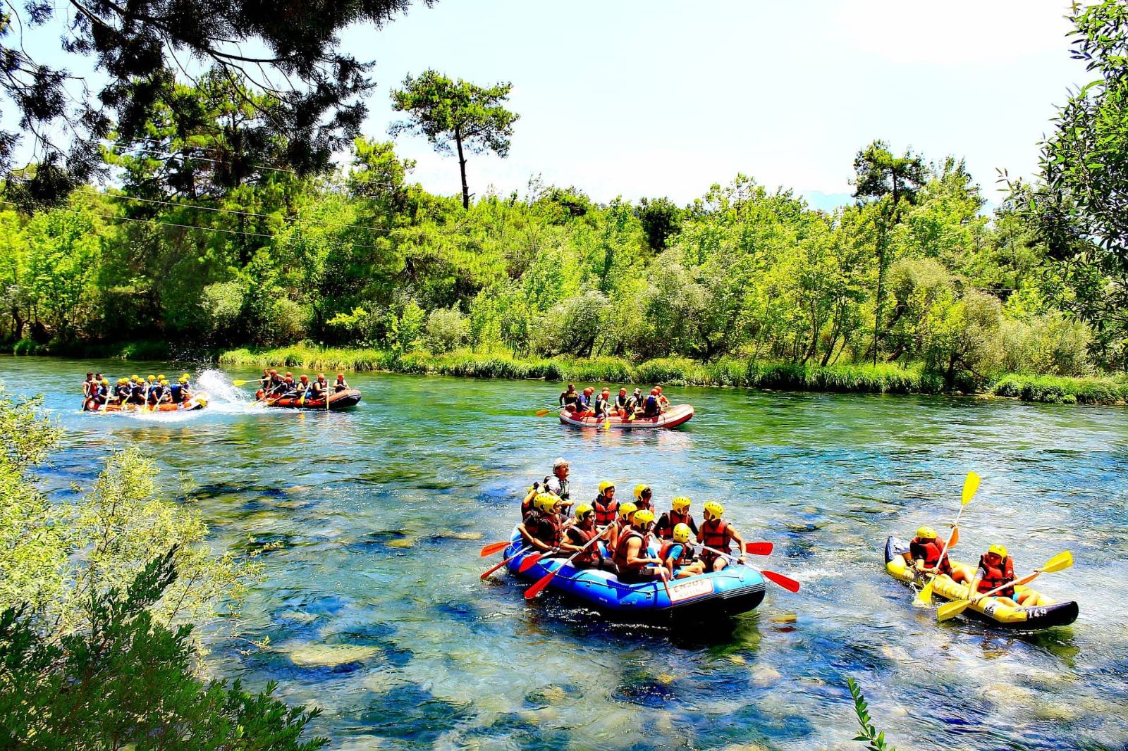 Günde 5 bin kişi rafting yapıyor: Burası adrenalin tutkunlarının gözdesi Köprülü Kanyon