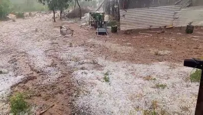 Tavşanlı’da sağanak yağmur ve dolu yağışı