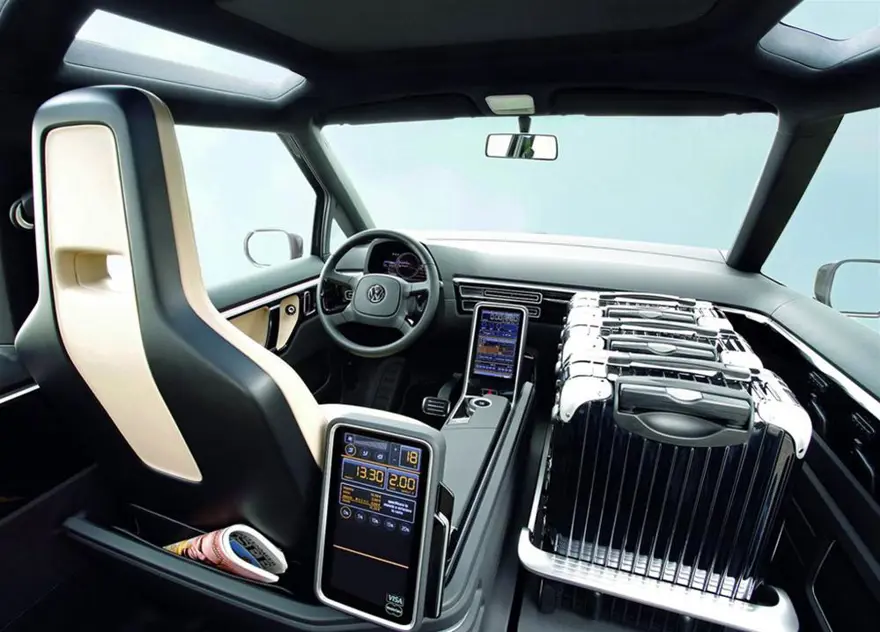 2010 Volkswagen Berlin Taxi Concept 6