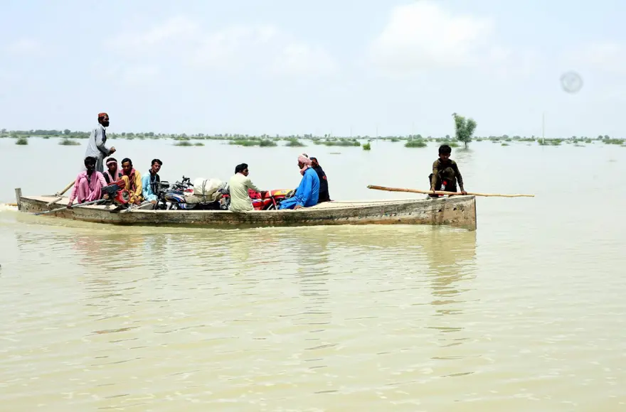 Pakistan'da sel felaketi: Can kaybı bini aştı 6
