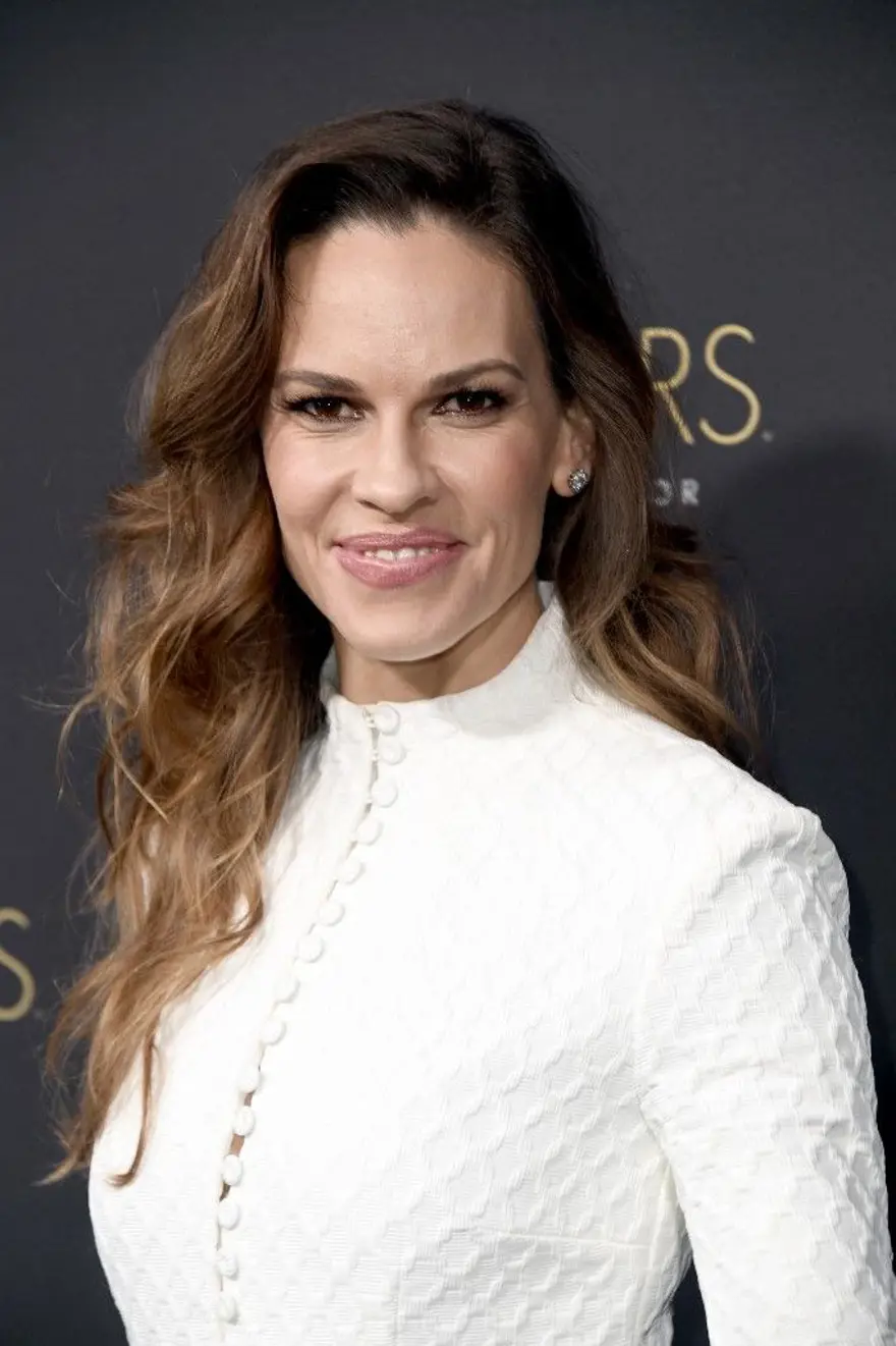48 yaşında anne olmuştu: Hilary Swank ikizlerinin adlarını ilk kez paylaştı 3 48 yaşında anne olmuştu: Hilary Swank ikizlerinin adlarını ilk kez paylaştı 3