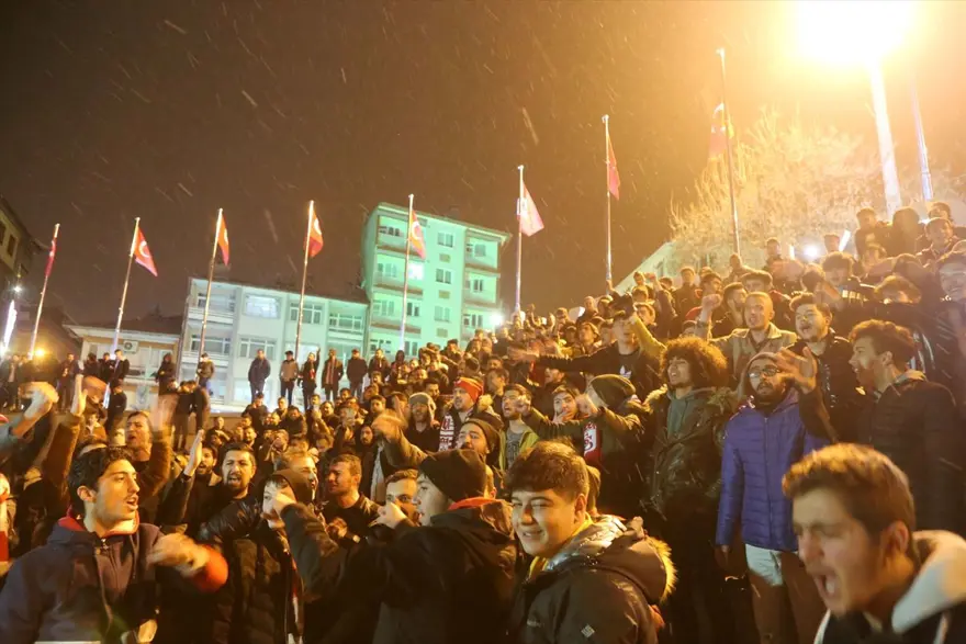 Sivas'ta Beşiktaş galibiyeti sevinci 1